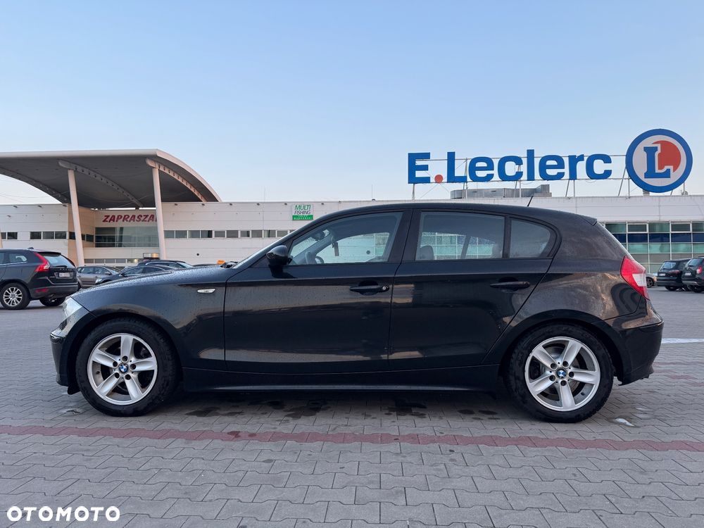 BMW Seria 1 120i - 7