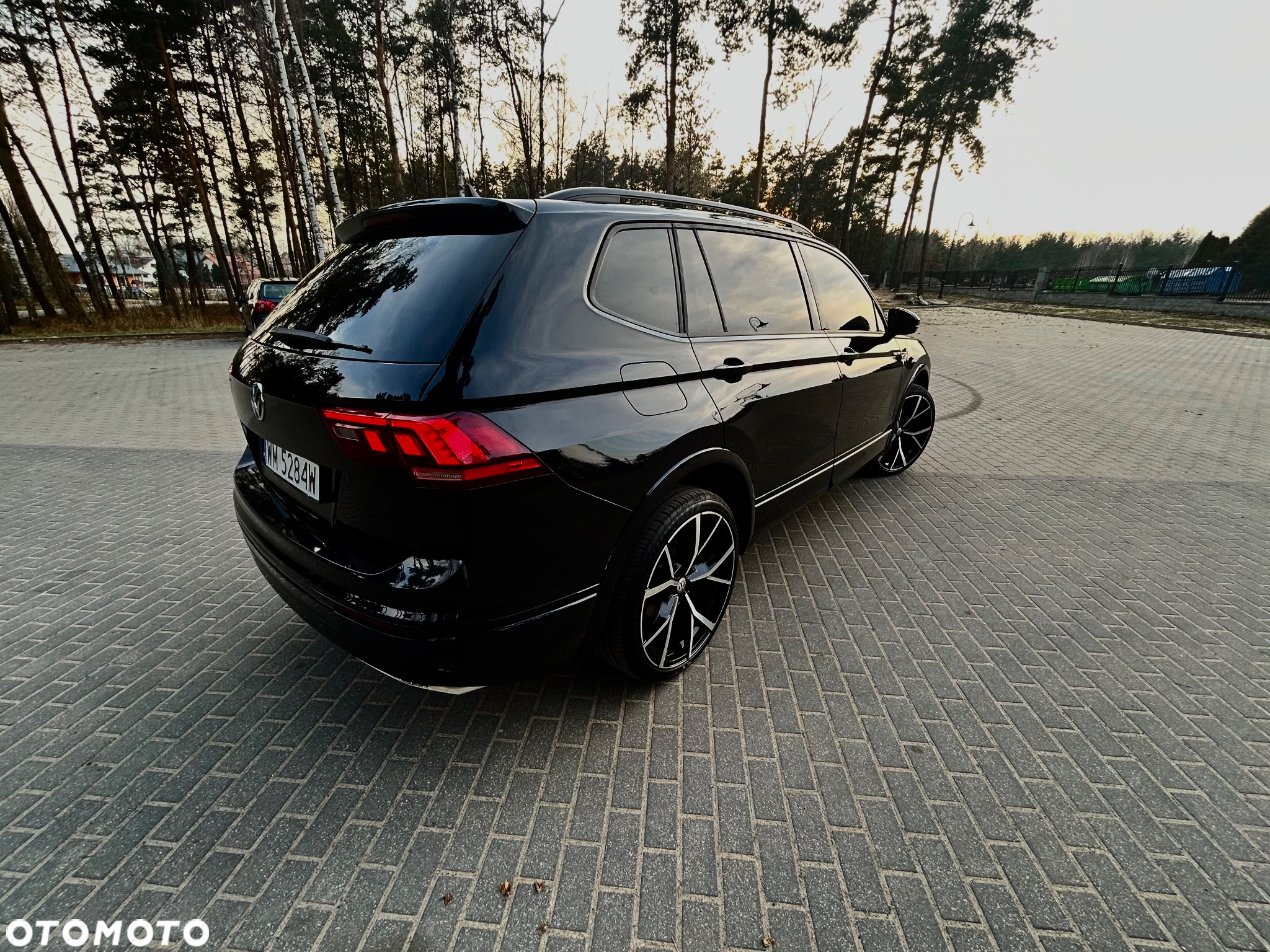 Volkswagen Tiguan 2.0 TSI 4Mot R-Line DSG - 20