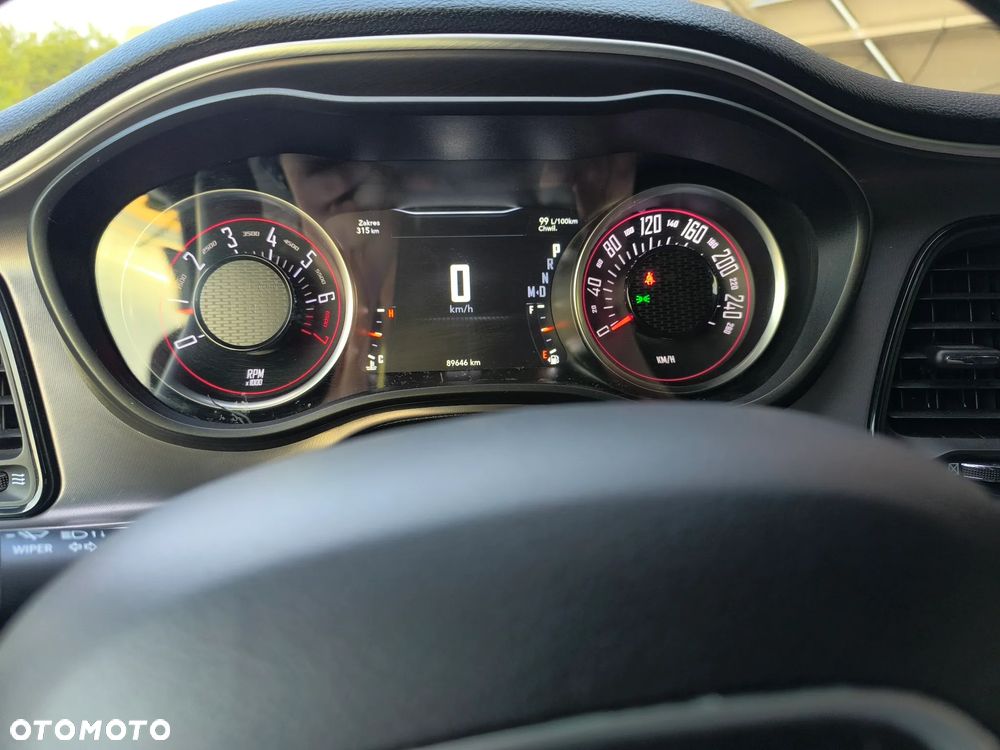 Dodge Challenger 3.6 SXT - 6