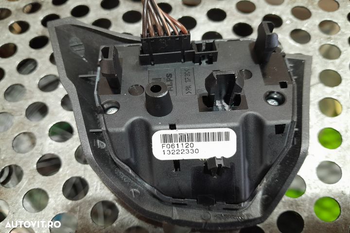 Comenzi volan 13222330 Opel Corsa D [2006 - 2011] Hatchback 3-usi 1.4 - 3