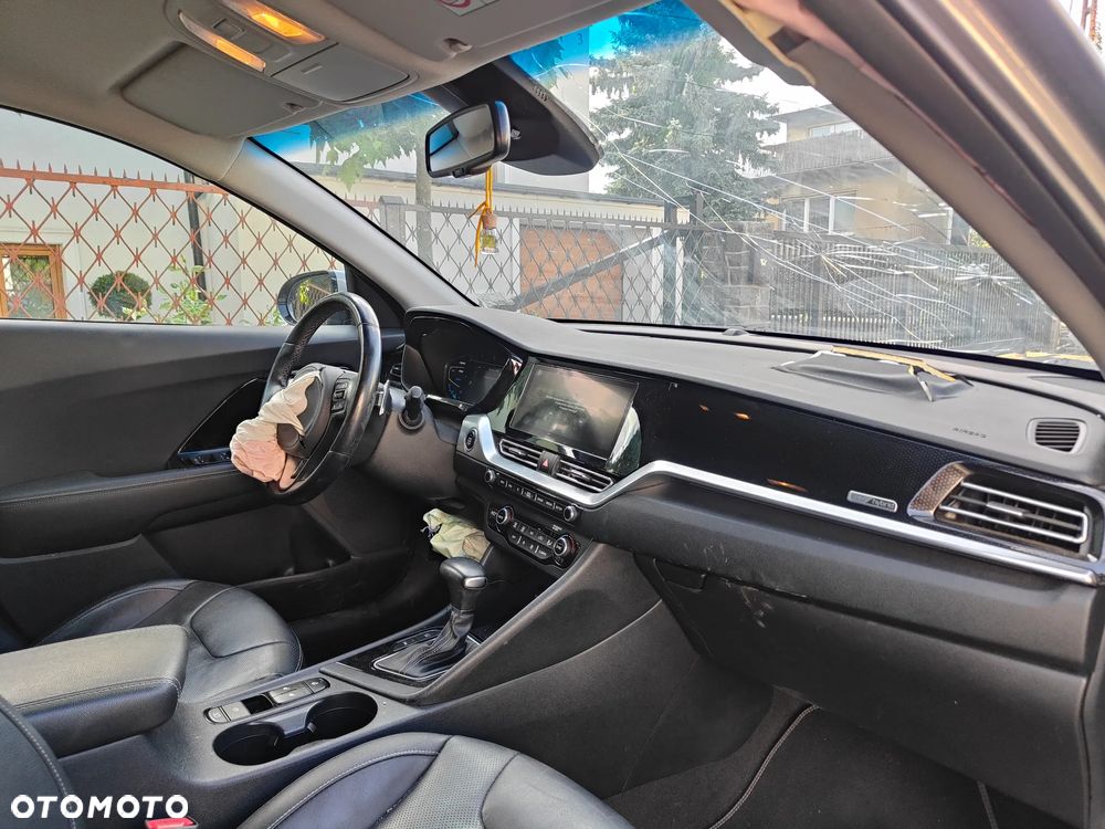 Kia Niro 1.6 GDI Hybrid L - 10