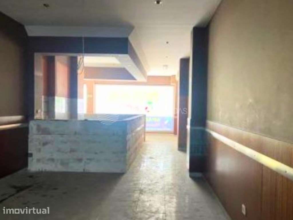 Loja com 80 m² no Centro da Maia | Excelente Oportunidade de Invest... - Grande imagem: 4/15