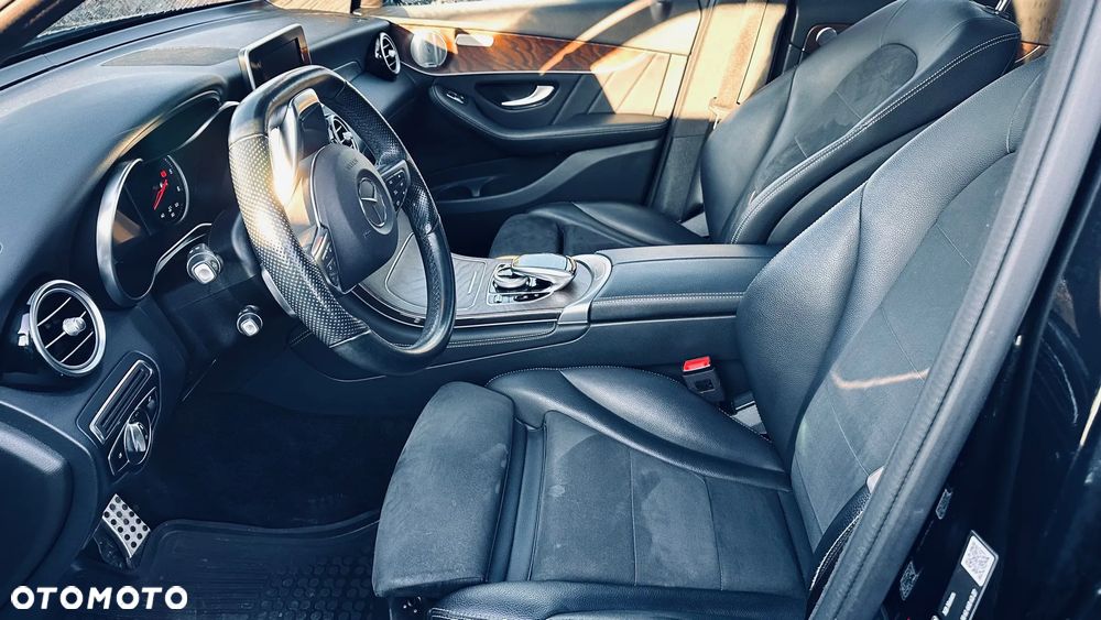 Mercedes-Benz GLC - 9