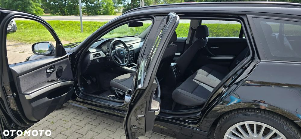 BMW Seria 3 - 11