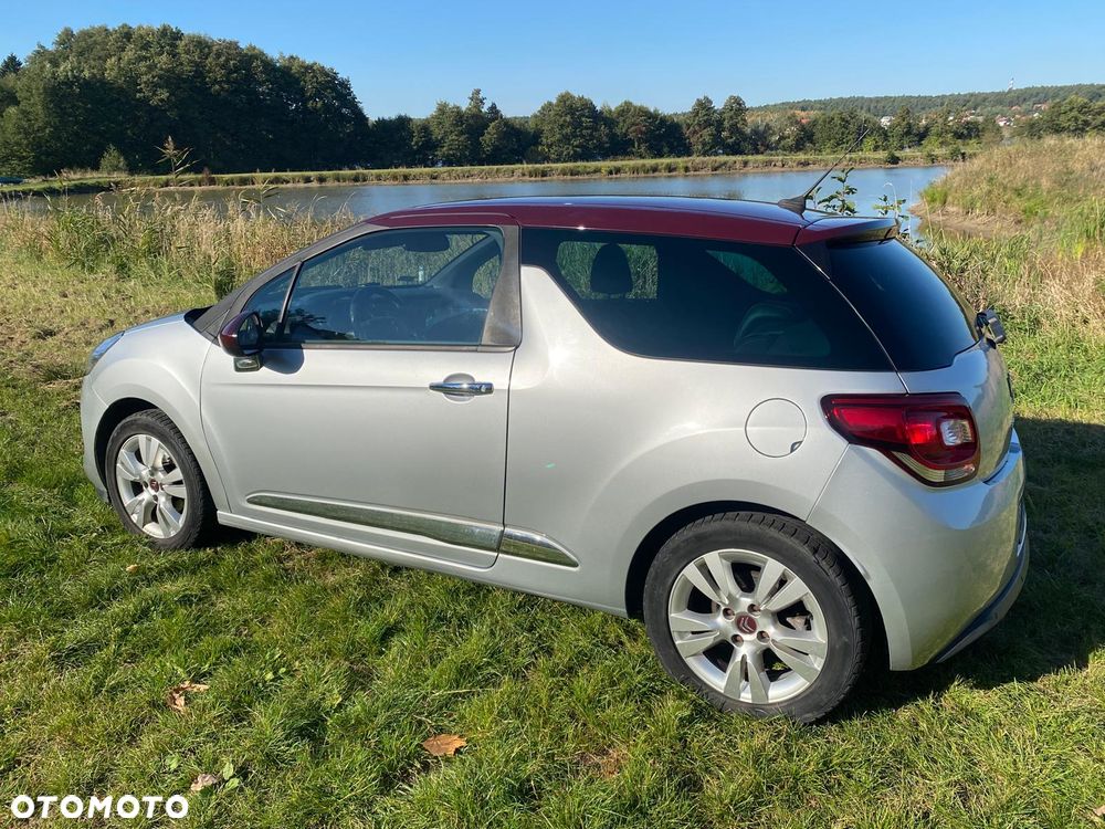Citroën DS3 VTi 120 SoChic - 2
