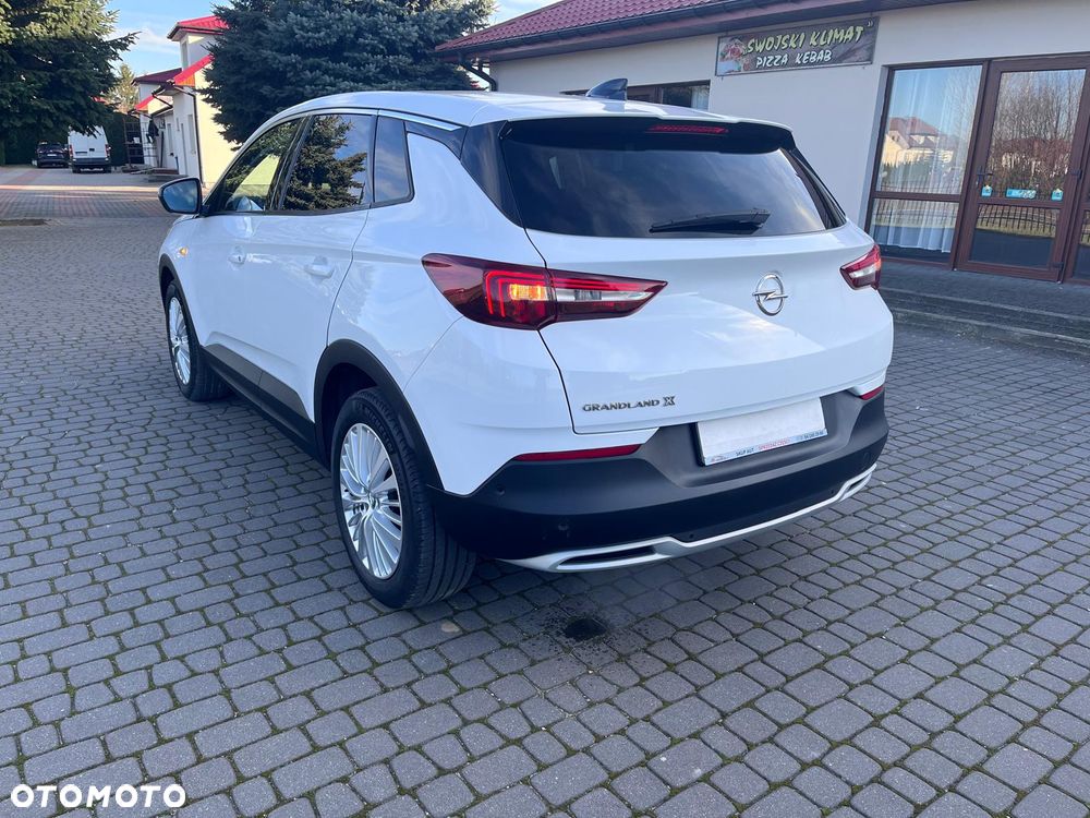 Opel Grandland X - 21