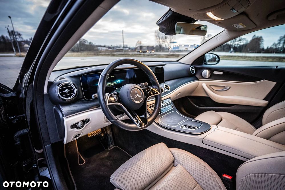 Mercedes-Benz Klasa E 400 d 4Matic 9G-TRONIC Avantgarde - 15