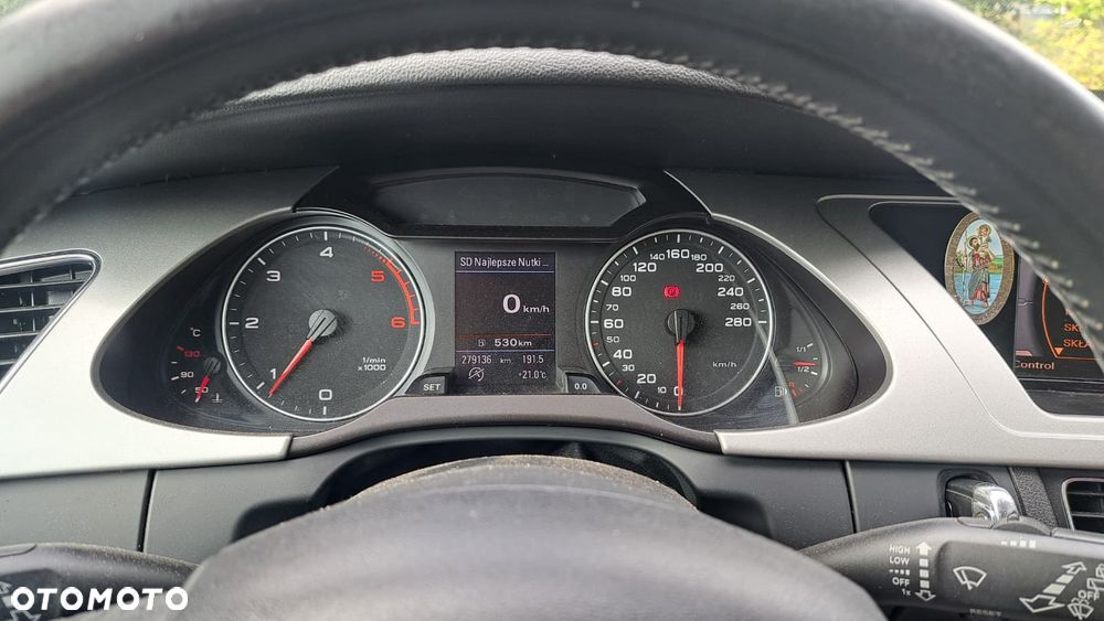 Audi A4 Avant 2.0 TDI DPF Quattro - 16