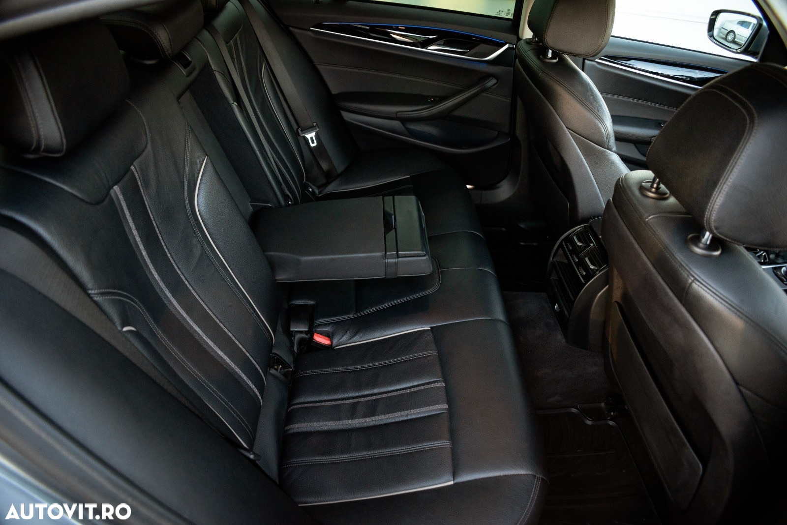 BMW Seria 5 520d AT - 18