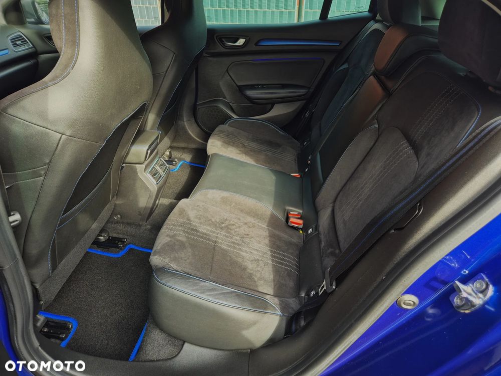Renault Megane ENERGY TCe 205 EDC GT - 27