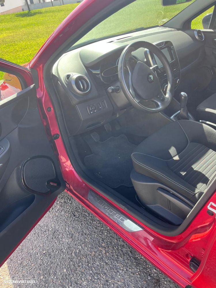 Renault Clio 1.2 16V Confort 130g - 10