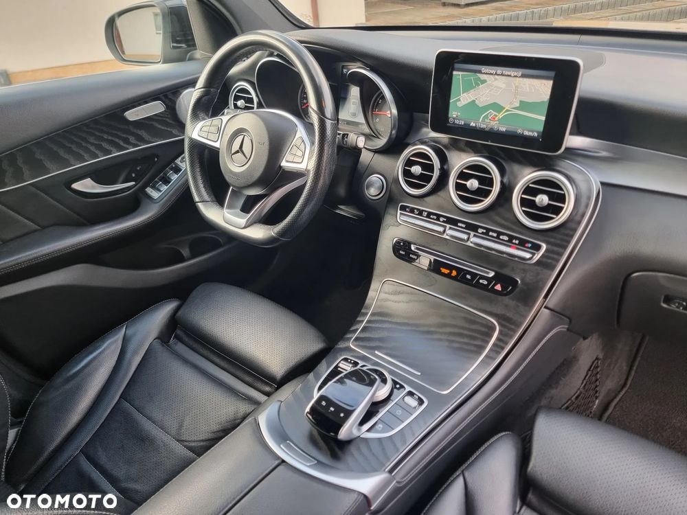 Mercedes-Benz GLC Coupe 250 4-Matic - 24