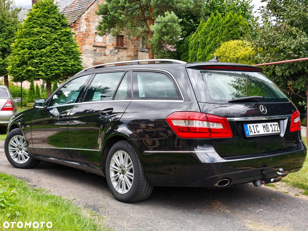 Mercedes-Benz Klasa E - 37