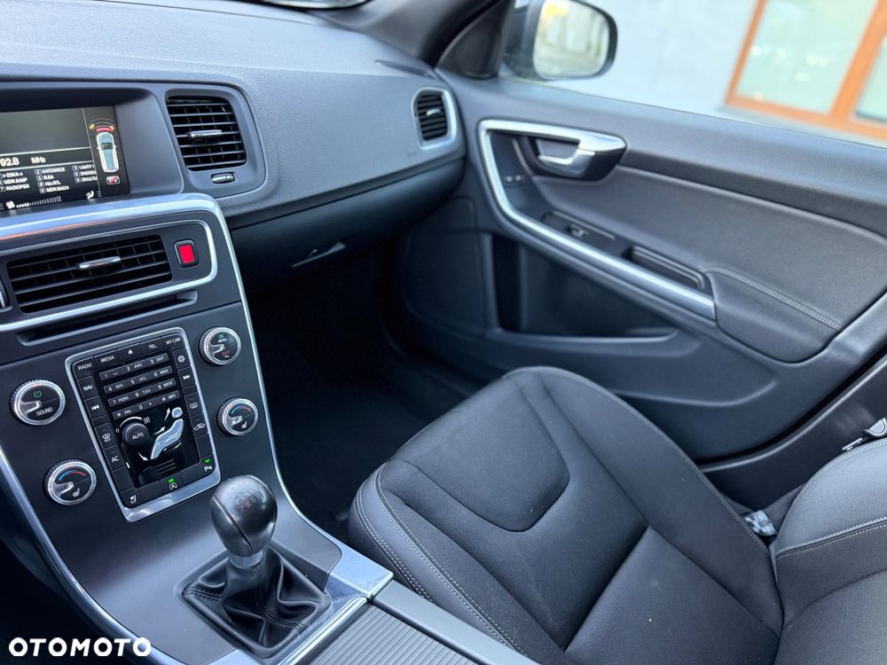 Volvo V60 D4 Edition Pro - 20