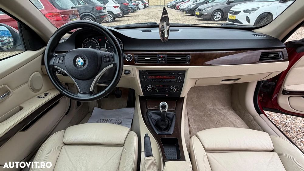 BMW Seria 3 320Ci - 8