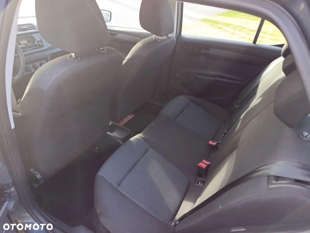 Skoda Fabia 1.0 MPI Easy - 23