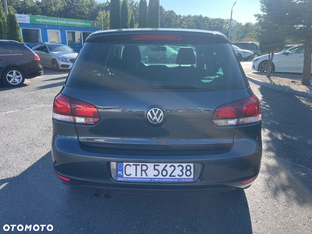 Volkswagen Golf 2.0 TDI DPF 4Motion Highline - 5