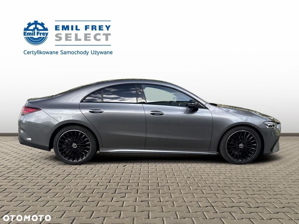 Mercedes-Benz CLA - 8