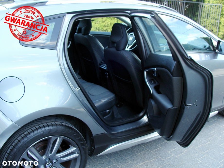 Volvo V40 Cross Country D2 Geartronic Momentum - 14