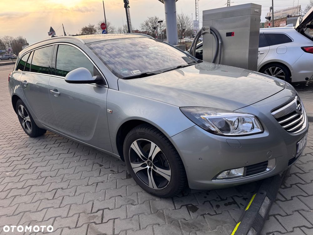 Opel Insignia 2.0 CDTI - 9