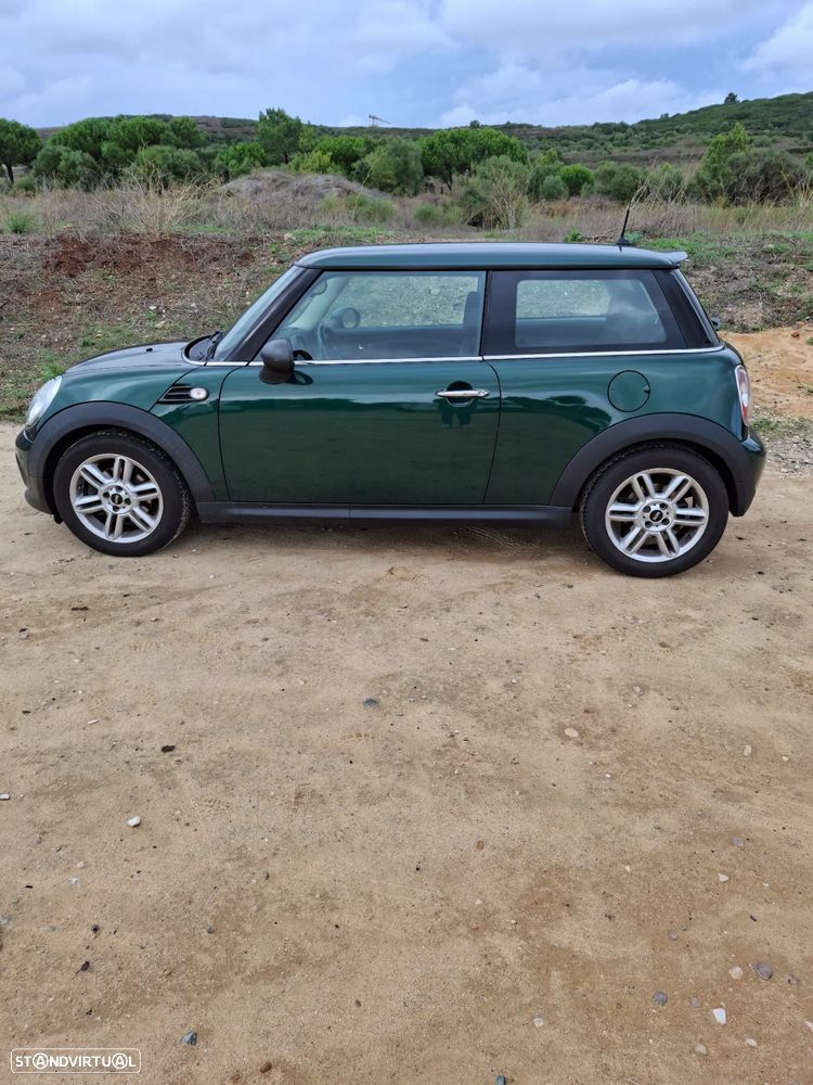 MINI 3 Portas One D - 2