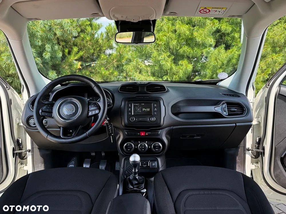 Jeep Renegade 1.6 E-TorQ Sport - 8