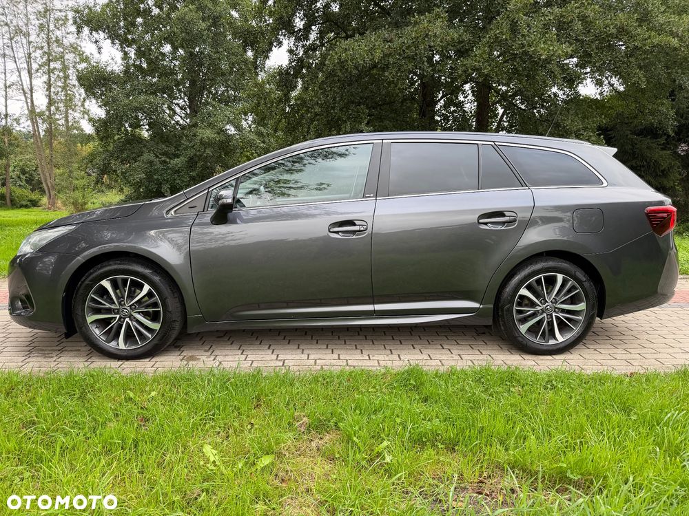 Toyota Avensis Touring Sports 1.8 Multidrive S Edition S+ - 6