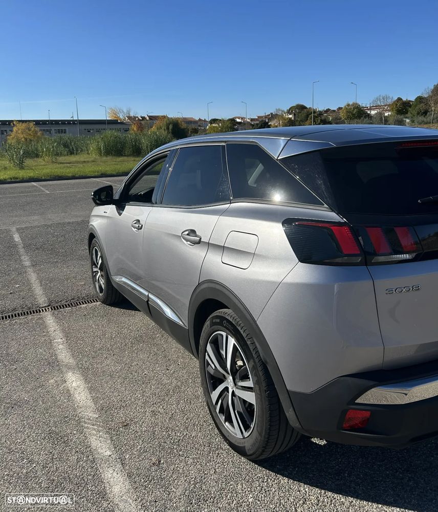 Peugeot 3008 1.6 Hybrid Allure Pack e-EAT8 - 4