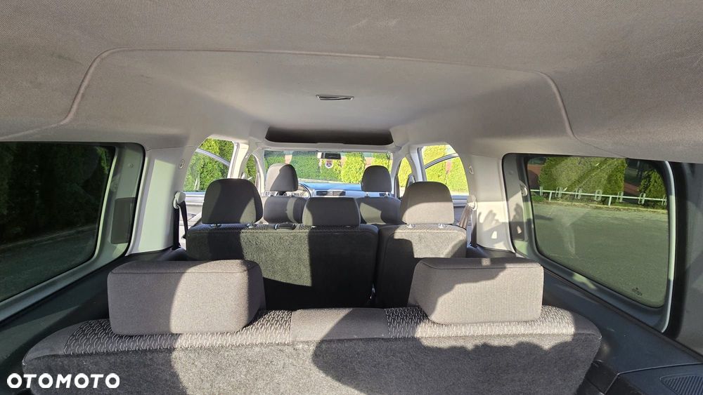 Volkswagen Caddy Maxi 2.0 TDI Comfortline - 22