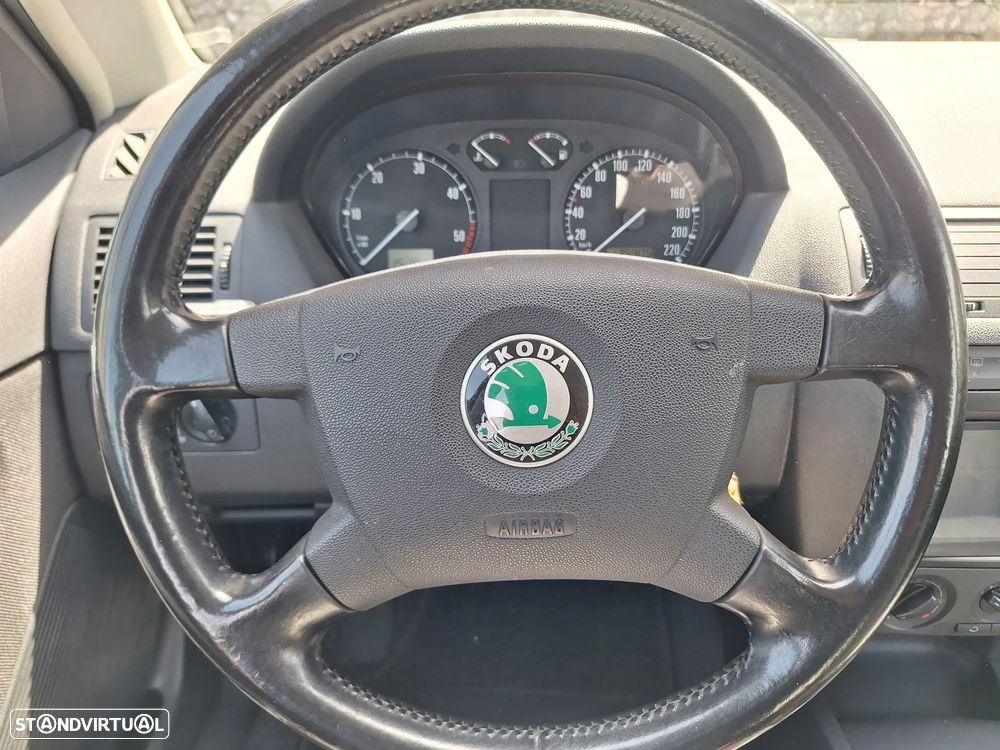 Skoda Fabia Break 1.4 TDi Elegance - 13