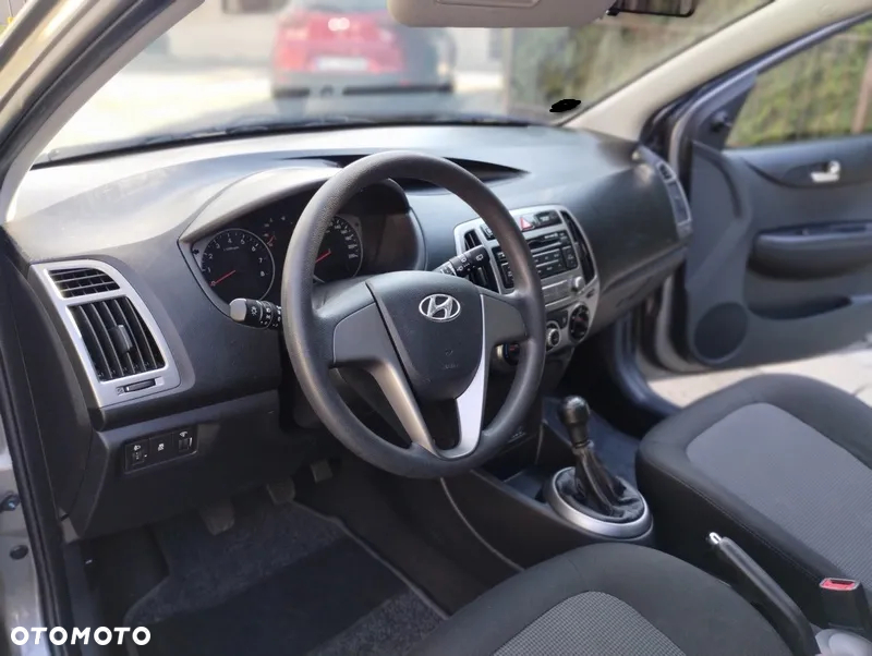 Hyundai i20 - 9