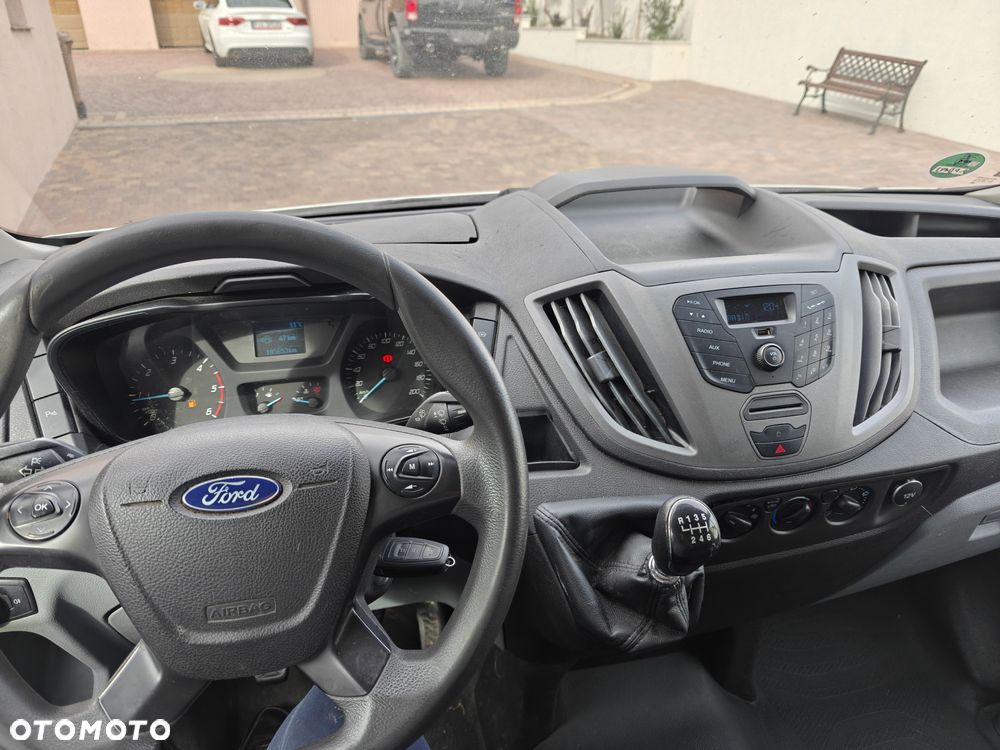 Ford Transit Jumbo - 13