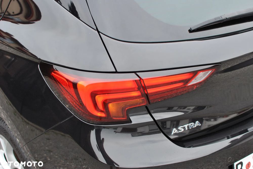 Opel Astra 1.4 T Dynamic - 26