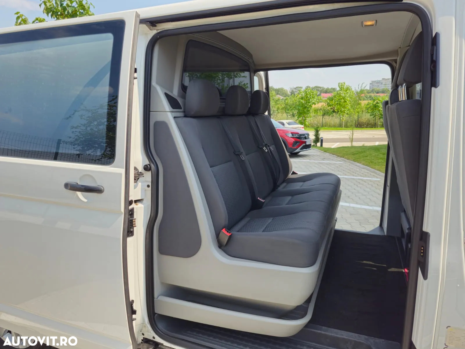 Volkswagen Transporter - 10