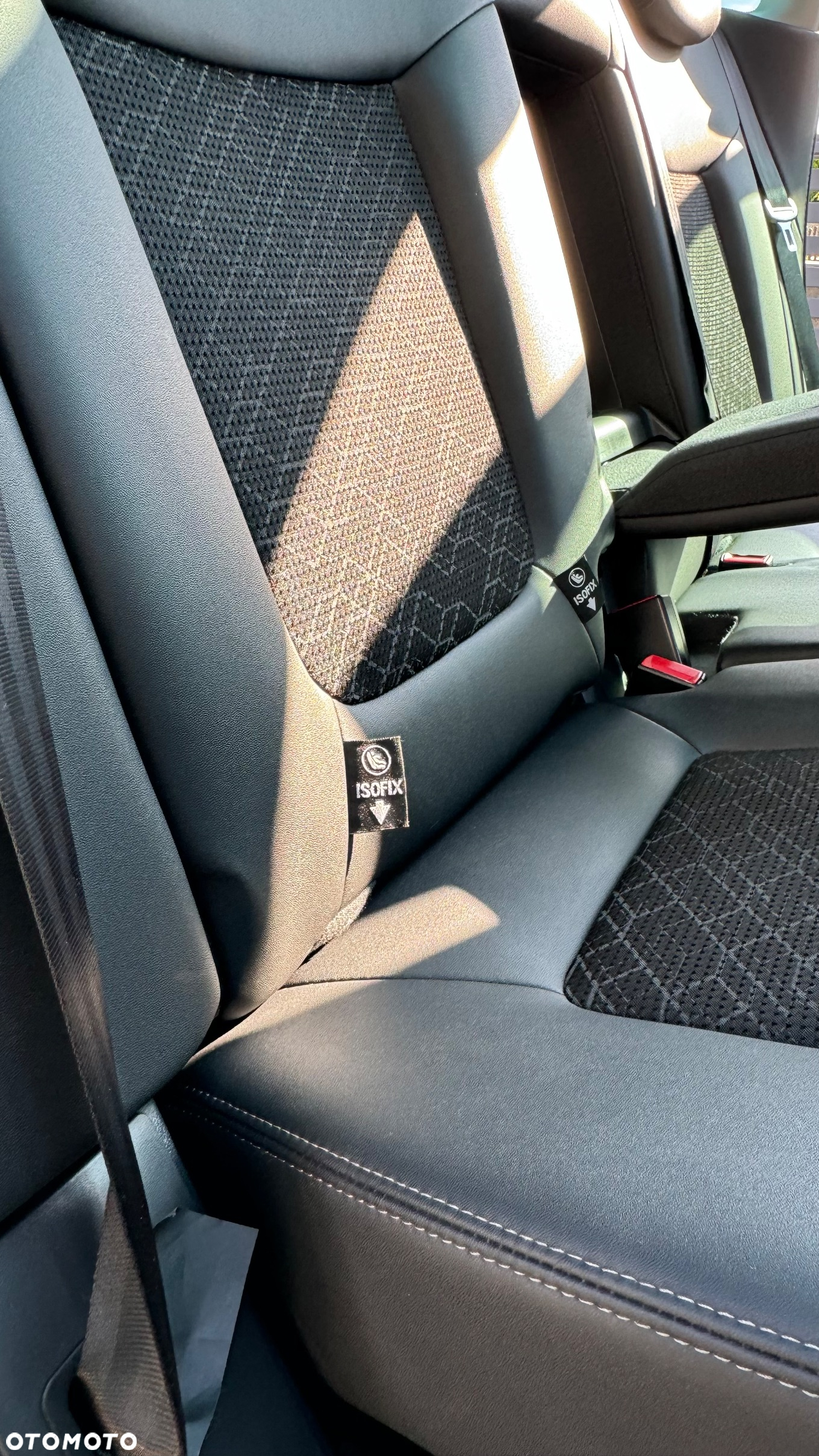 Peugeot 3008 BlueHDi 120 EAT6 Stop & Start Allure - 22