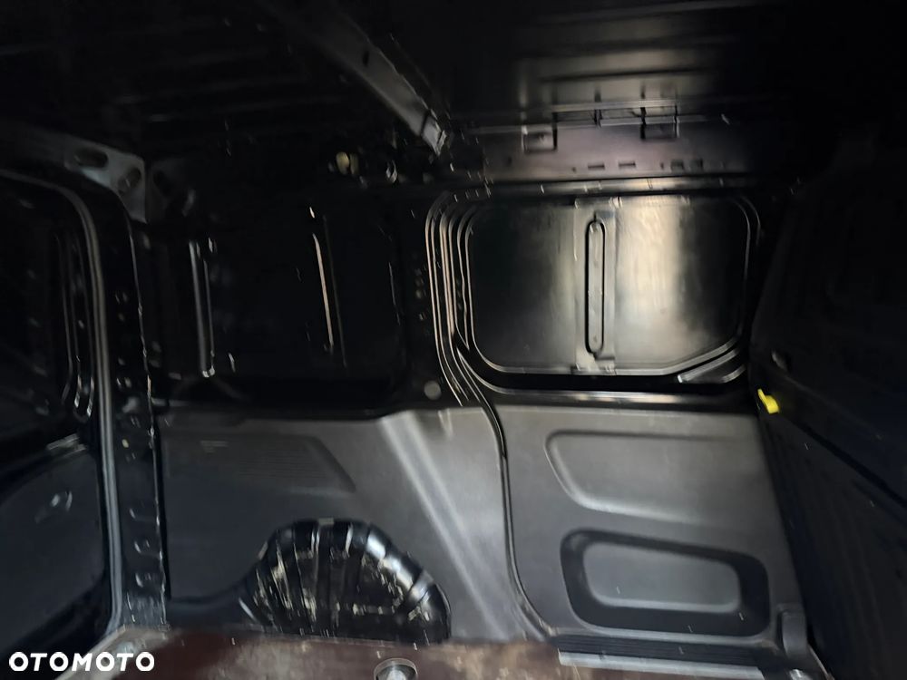 Opel COMBO, Berlingo, Partner - 13