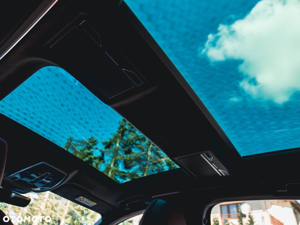 Audi A8 - 32