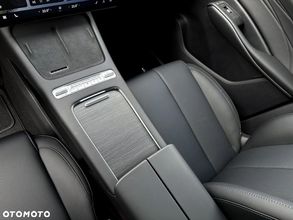 Omoda 7 1.5 T-GDi Super Hybrid Luxury - 36