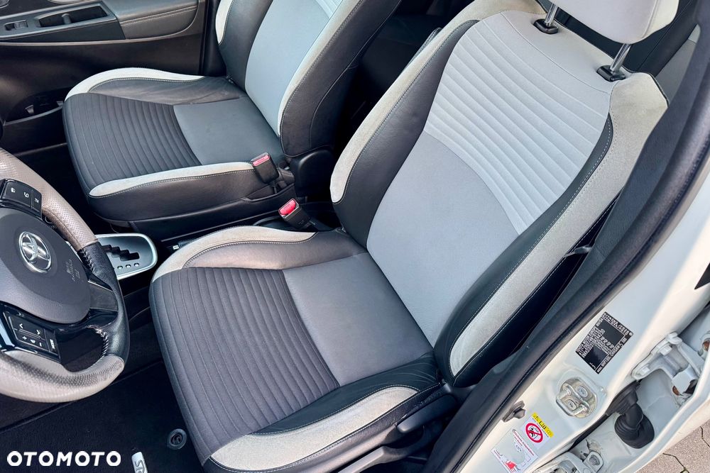Toyota Yaris - 26