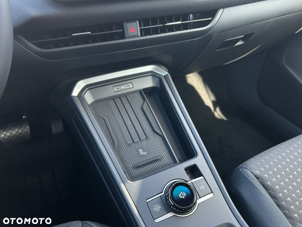 Volkswagen T-Roc - 28
