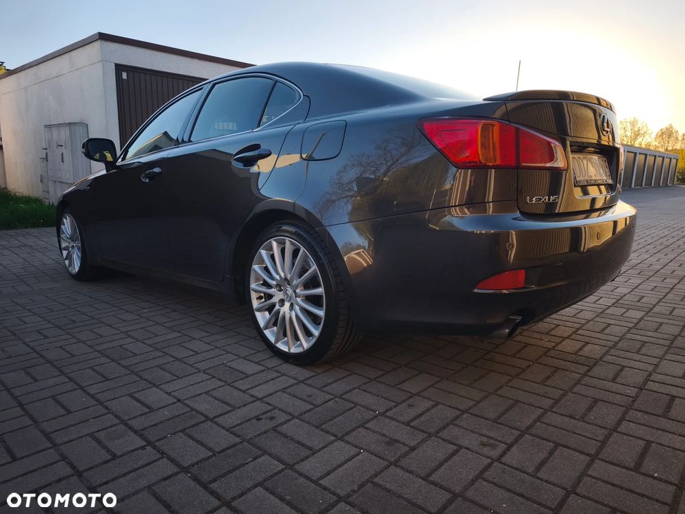 Lexus IS 250 Executive Line - 13