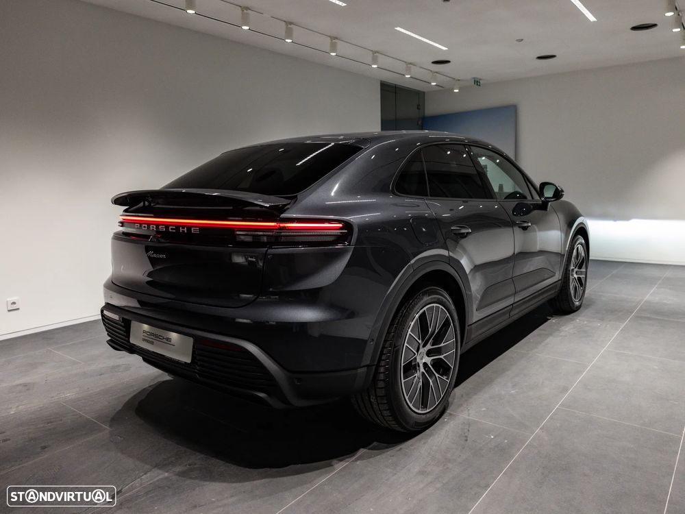 Porsche Macan Standard - 8