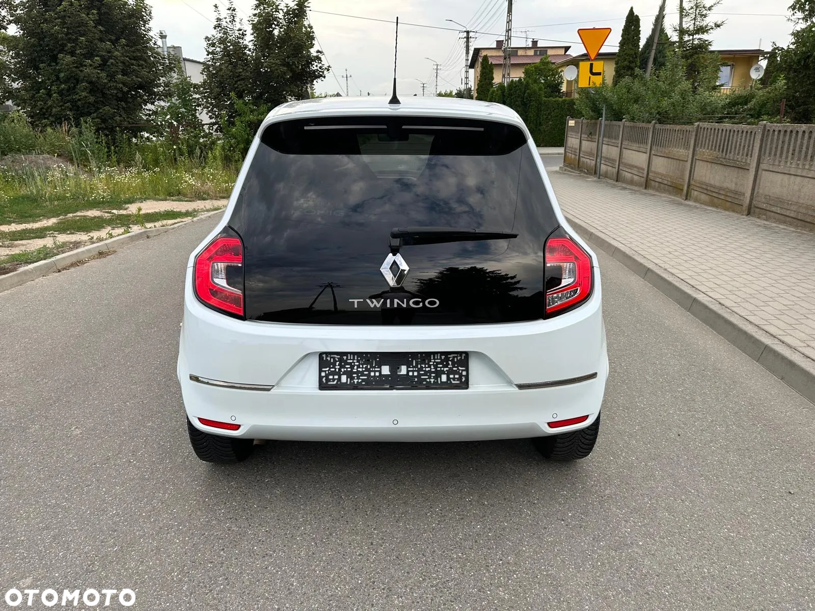 Renault Twingo SCe 75 Signature - 3
