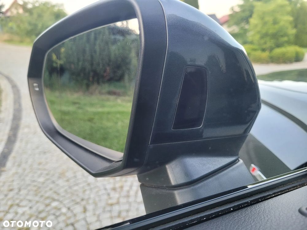 Audi Q3 Sportback 35 TDI S-Line S tronic - 18