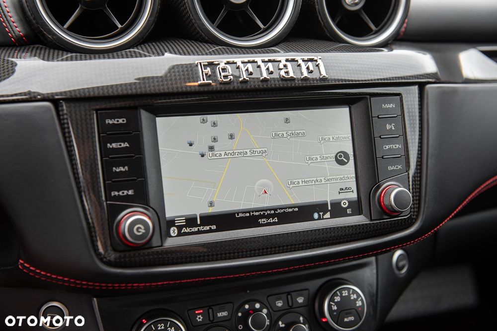 Ferrari FF Standard - 24