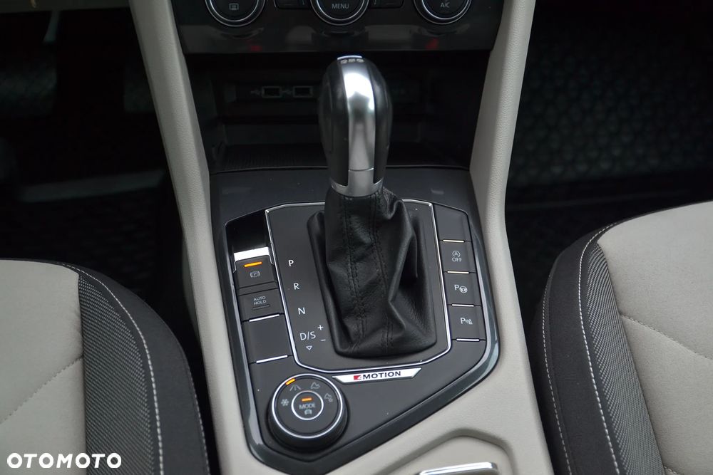 Volkswagen Tiguan 2.0 TDI BMT SCR 4Mot Highline DSG - 24