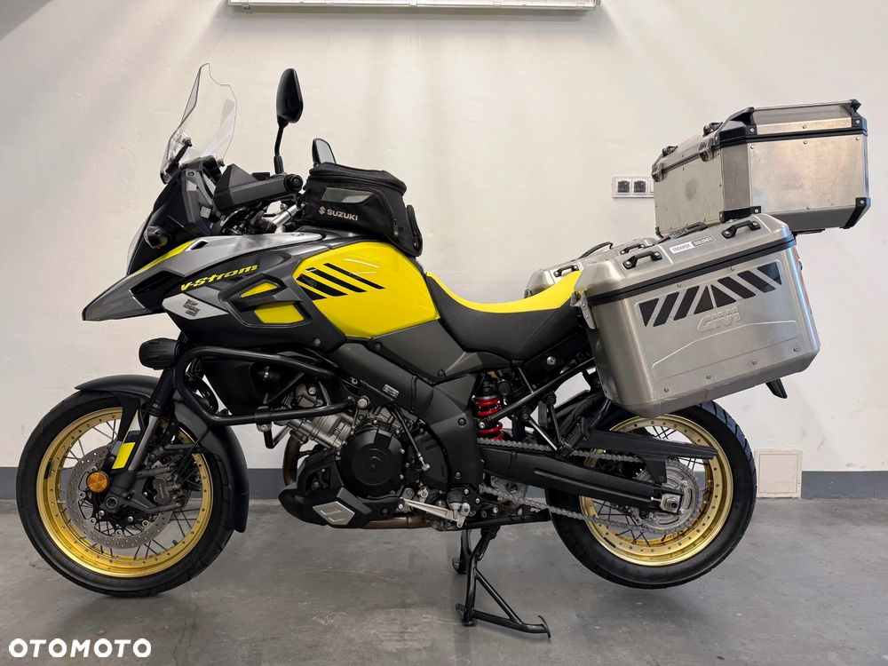 Suzuki V-STROM - 5