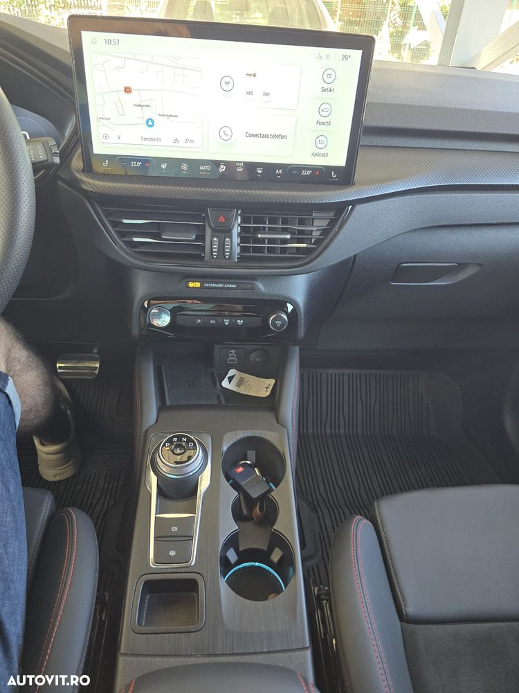Ford Kuga 2.5 Duratec FWD FHEV ST-Line X - 4