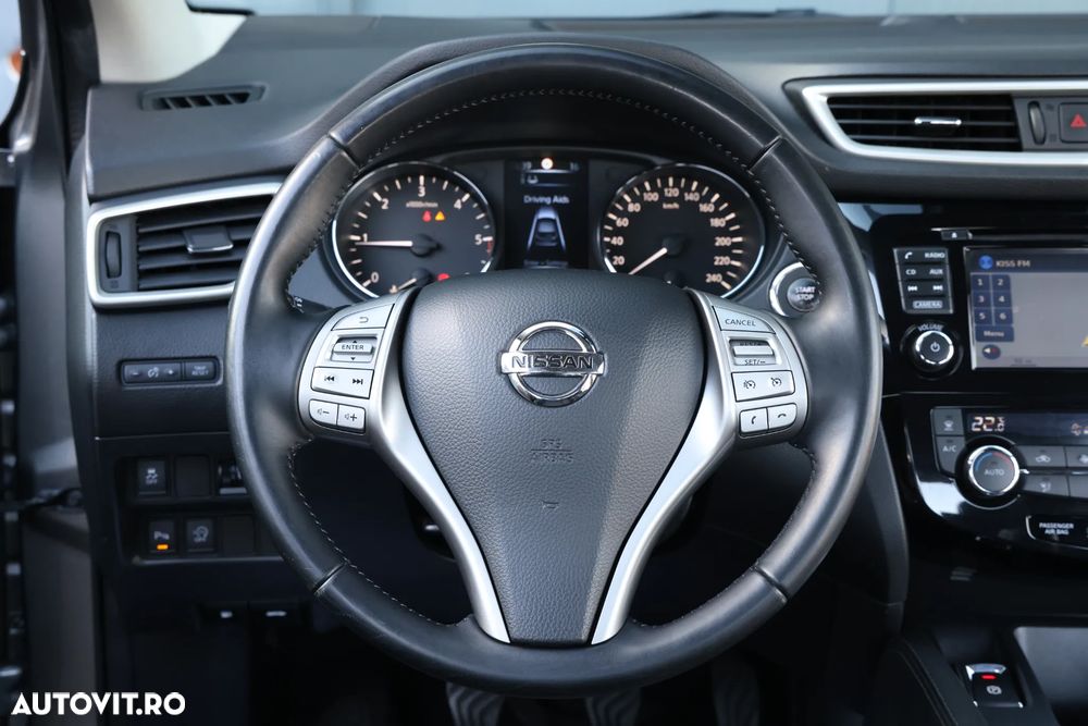 Nissan Qashqai 1.5 DCI Start/Stop N-Connecta - 21
