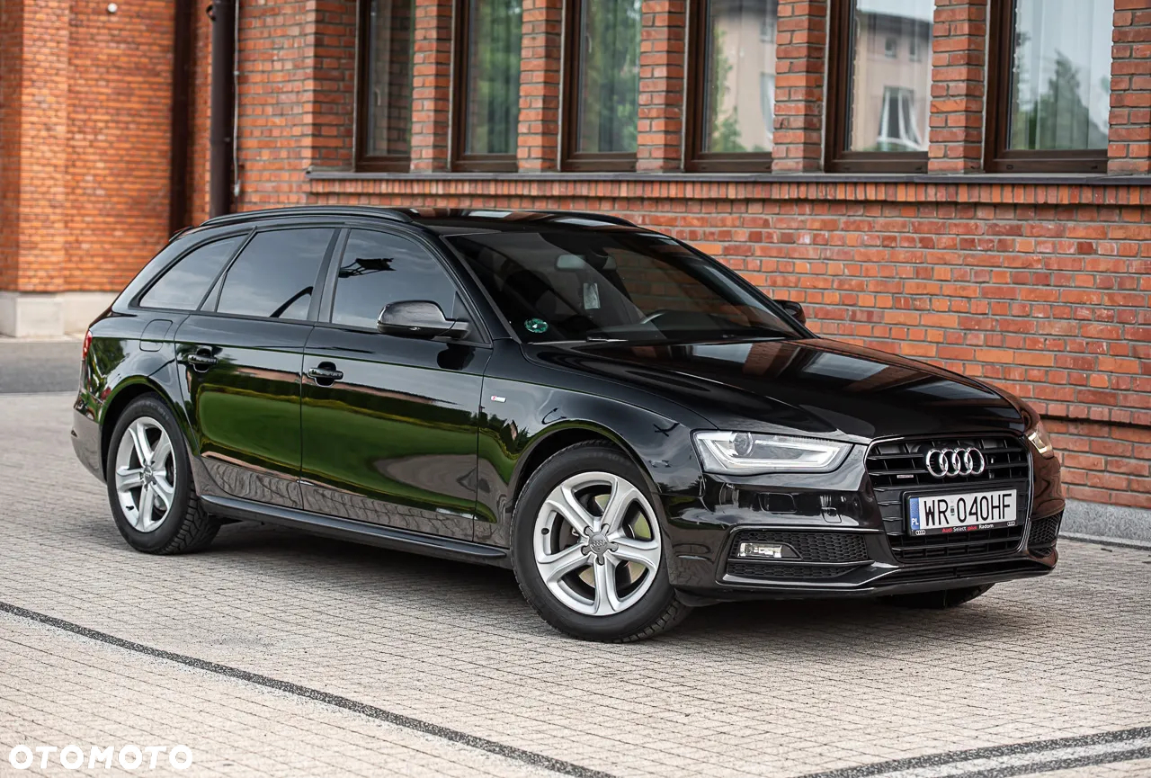 Audi A4 Avant 2.0 TFSI quattro S line Sportpaket - 2